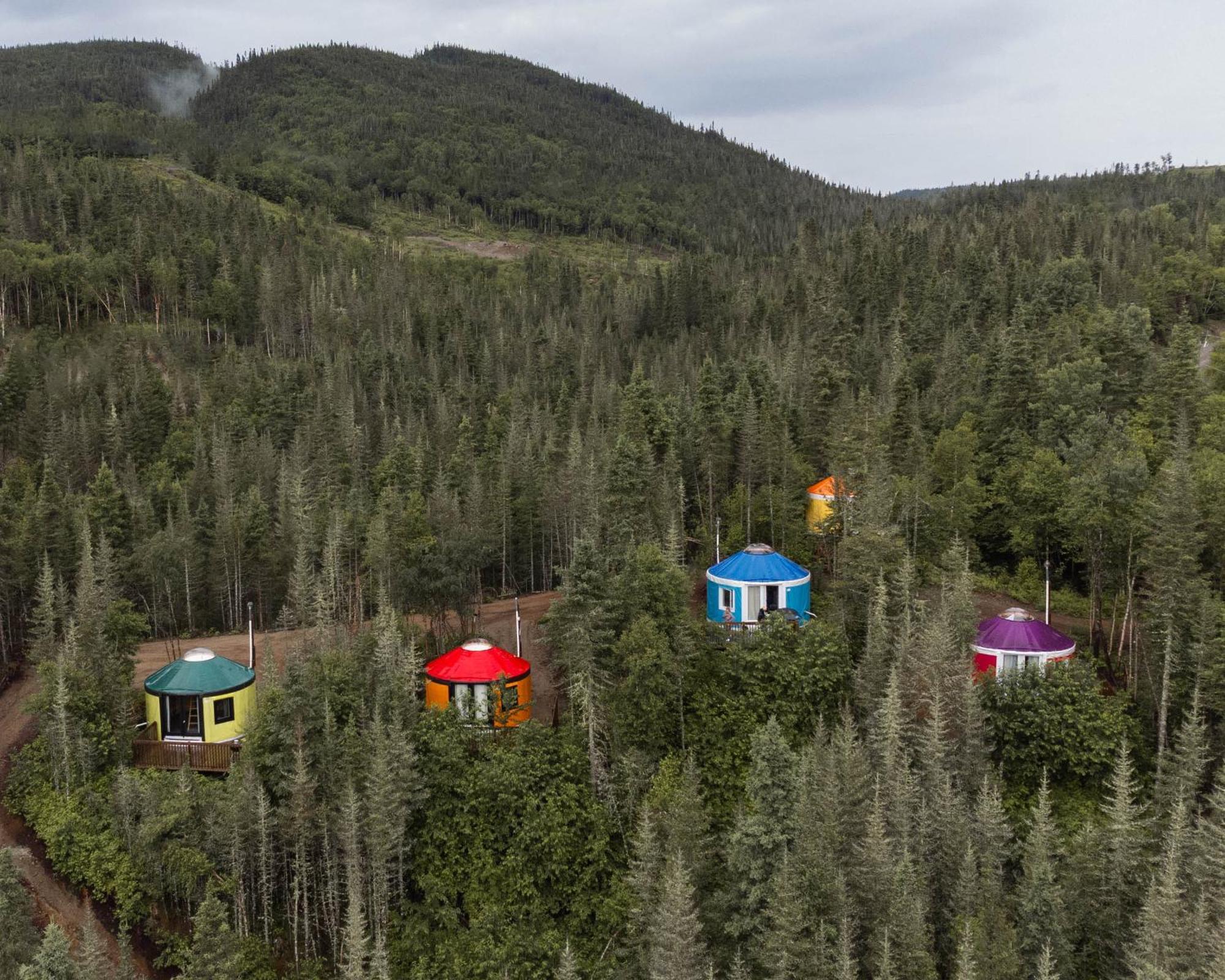 Imago Village Saint-David-de-Falardeau Extérieur photo